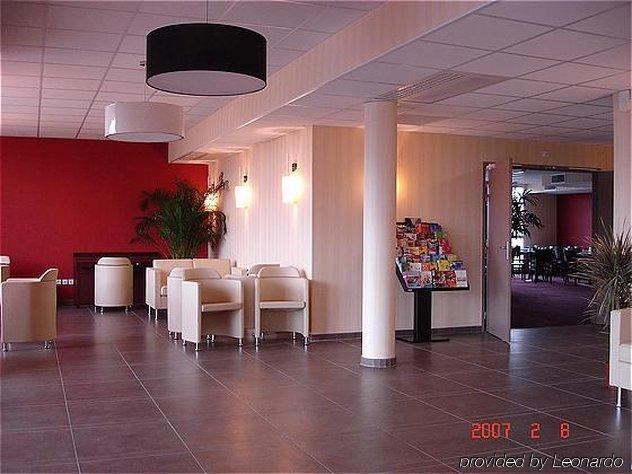Ibis Styles Lyon Meyzieu Arena Stadium Beltér fotó