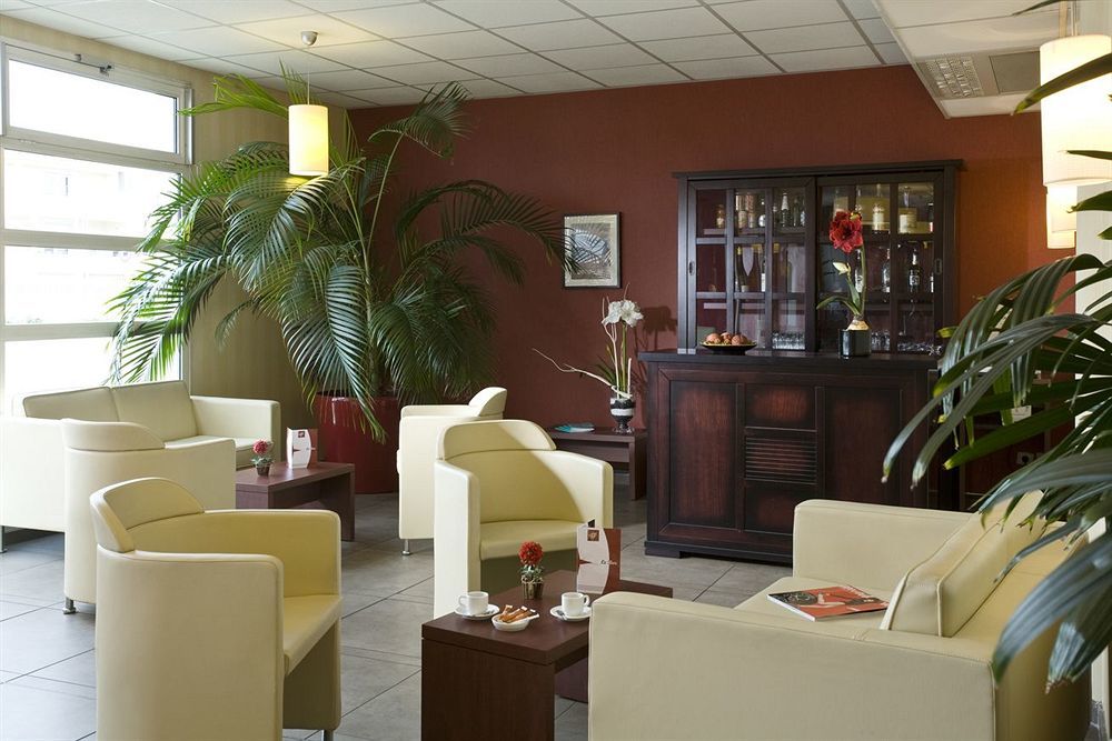 Ibis Styles Lyon Meyzieu Arena Stadium Kültér fotó