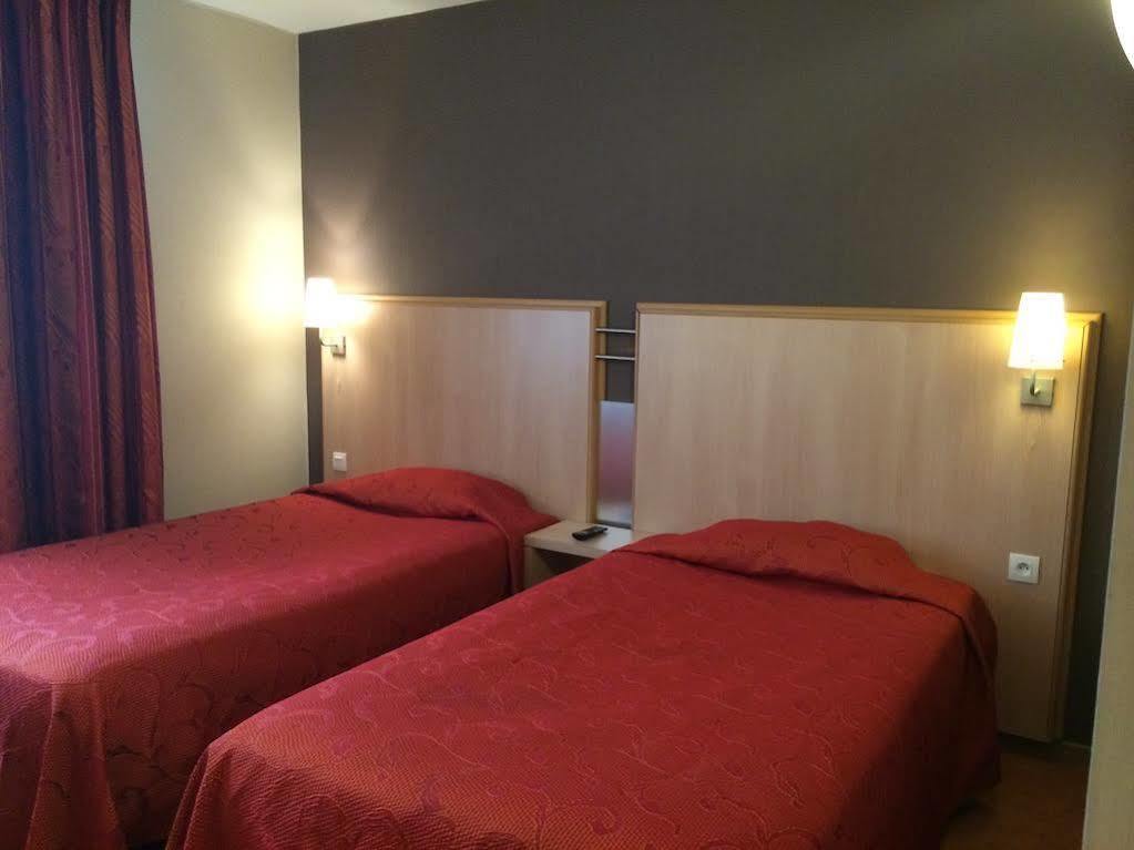 Ibis Styles Lyon Meyzieu Arena Stadium Kültér fotó