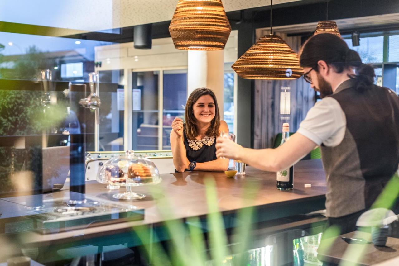 Ibis Styles Lyon Meyzieu Arena Stadium Kültér fotó
